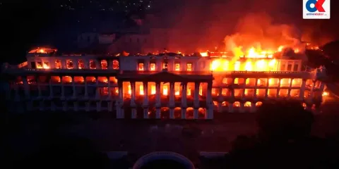 VIDEO. Nepal se hunde en crisis política histórica: violencia deja 25 muertos y dimite el primer ministro 