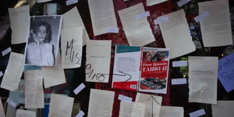 ¡Fuera Taibo!: escritoras exigen renuncia inmediata del director del FCE por comentarios machistas