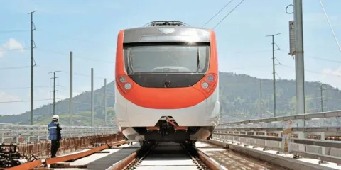 Avanza proyecto de trenes para pasajeros; adaptan Buenavista para ruta AIFA-Pachuca