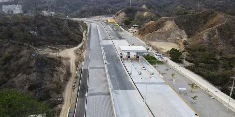 Gobierno federal alcanza 60% de avance en obras carreteras en 2025