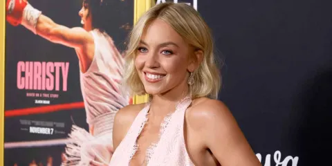 Sydney Sweeney deslumbra en Los Ángeles con un vestido durante la premiere de Christy