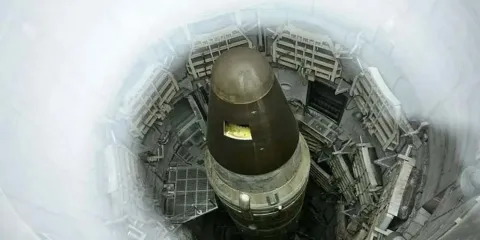 Trump activa pruebas nucleares; Rusia advierte y China urge a cumplir tratados internacionales