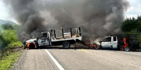 Violencia desata caos en Chiapas: narcobloqueos, incendios y operativo federal
