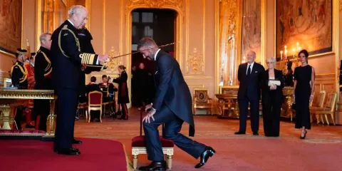 David Beckham se convierte en Sir David: el rey Carlos III lo nombra caballero