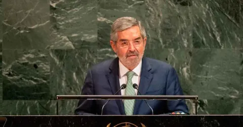 Juan Ramón de la Fuente solicita licencia en la SRE