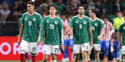 México cierra 2025 con otra derrota; seis partidos sin ganar y abucheos en el Alamodome