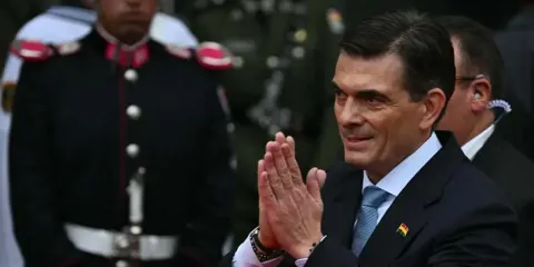 Rodrigo Paz marca el fin del ciclo socialista y promete estabilidad económica en Bolivia