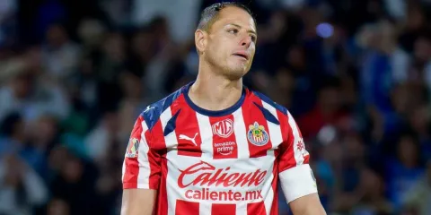 Javier ‘Chicharito’ Hernández deja Chivas tras fallar penal decisivo ante Cruz Azul