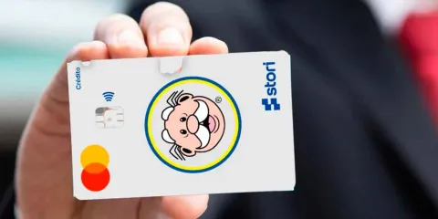 El Dr. Simi entra al mundo fintech? Stori y Farmacias Similares lanzan su tarjeta de crédito conjunta