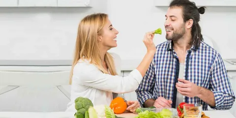 Un buen matrimonio podría protegerte contra la OBESIDAD, revela estudio