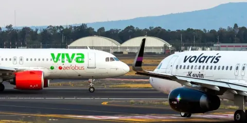 Viva Aerobus y Volaris formarán un grupo aéreo para impulsar tarifas bajas en México