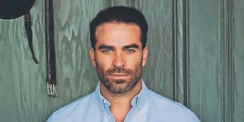 Con nuevo elenco, llega a Puebla la obra Posdata: Tu Gato ha Muerto