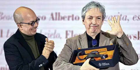 Premio Alfaguara 2026 para David Toscana por El ejército ciego