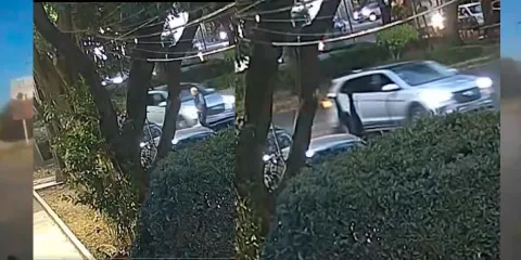VIDEO. Atropellan a adulto mayor en la colonia Del Valle y conductor huye; vecinos exigen justicia