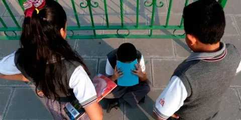 Acoso escolar causa suicidio de adolescente en Durango 