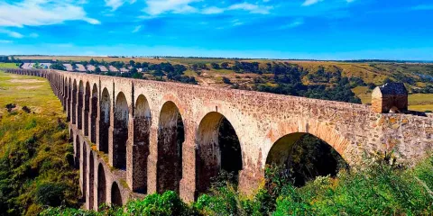 Los Arcos del Sitio: la obra hidráulica más impresionante de México que debes visitar
