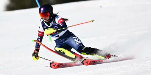Mikaela Shiffrin conquista el oro en slalom y rompe su sequía olímpica en Cortina