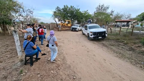 Confirman identidad de ingeniero y obrero rescatados de fosa en El Verde