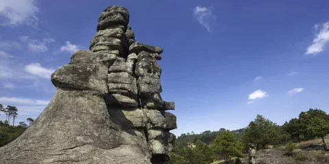 Piedras encimadas en Zacatlán, Puebla: entre mitos, ciencia y turismo