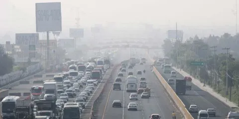 Por contingencia, el DOBLE Hoy No Circula continúa este martes