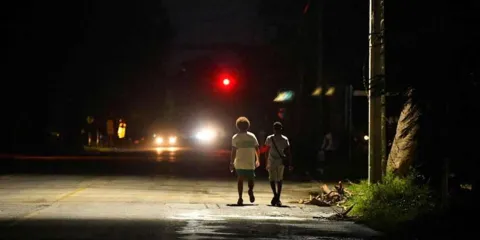 Por falta de petróleo Cuba enfrentará apagones récords en más del 64 % de su territorio