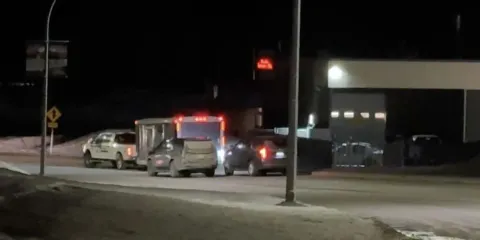 Tiroteo en escuela de Canadá deja diez muertos y varios heridos; autor hallado muerto