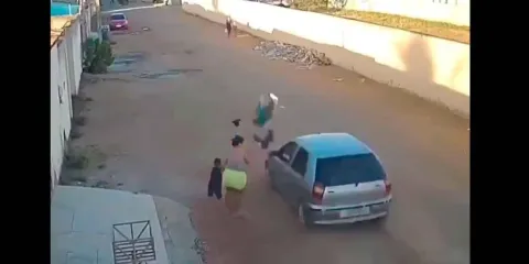 IMÁGENES SENSIBLES. Joven es embestido y ejecutado en camino de terracería; investigan ataque directo