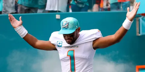 Miami Dolphins liberarán a Tua Tagovailoa y asumirán récord de dinero muerto en la NFL