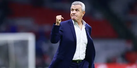 Javier Aguirre prepara concentración de 40 días rumbo al Mundial 2026