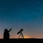 Cometa interestelar 3I/Atlas en su momento más cercano a la Tierra antes de regresar al espacio profundo