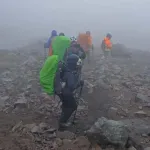 Rescatan con vida a 11 alpinistas guatemaltecos perdidos en el Pico de Orizaba