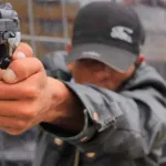 IMÁGENES SENSIBLES.  Video exhibe a sicario solitario en masacre de 4 mujeres en Culiacán