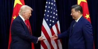Trump reduce aranceles a China mientras Xi suspende restricciones
