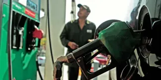 Gasolina no subirá de precio en 2026 pese a actualización del IEPS