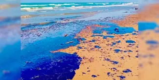 Derramamiento de chapopote crece sin control, ya alcanzó 30 comunidades  de Veracruz y Tabasco