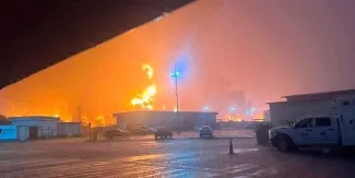 VIDEO. Incendio en Refinería Olmeca deja cinco muertos: FGR investiga causas en Dos Bocas