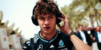 Kimi Antonelli hace historia en la Fórmula 1: gana el GP de China con Mercedes