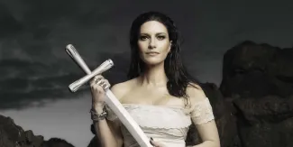 Nuevo álbum de Laura Pausini: Yo Canto 2 con éxitos de Shakira, Juan Luis Guerra y Ricky Martin