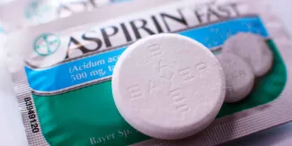 ¿La aspirina puede prevenir el cáncer intestinal? Esto dice la ciencia