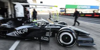 Checo Pérez reconocido como uno de los mejores pilotos del GP de Japón 2026