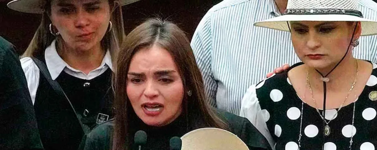 Grecia Quiroz responde a Noroña y exige investigar a morenistas por asesinato de Carlos Manzo
