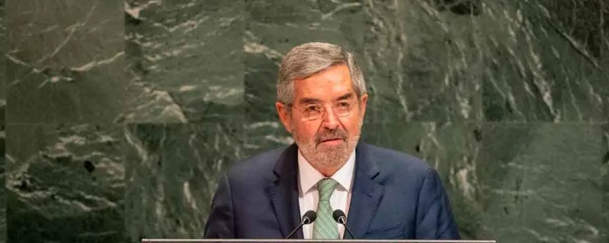 Juan Ramón de la Fuente solicita licencia en la SRE