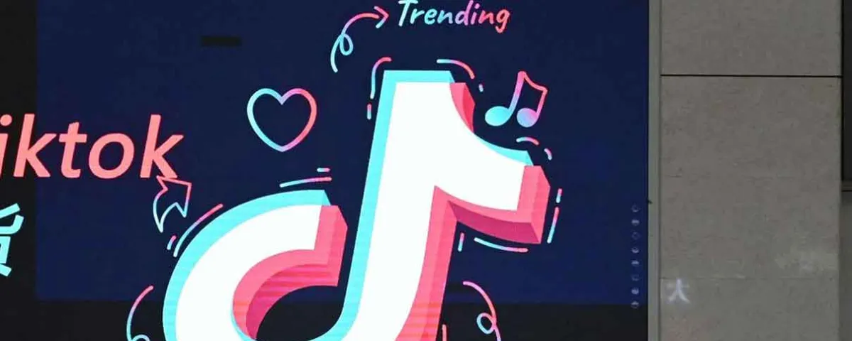 Aumenta 150% la eliminación de TikTok en EU tras su compra por parte de aliados de Trump 