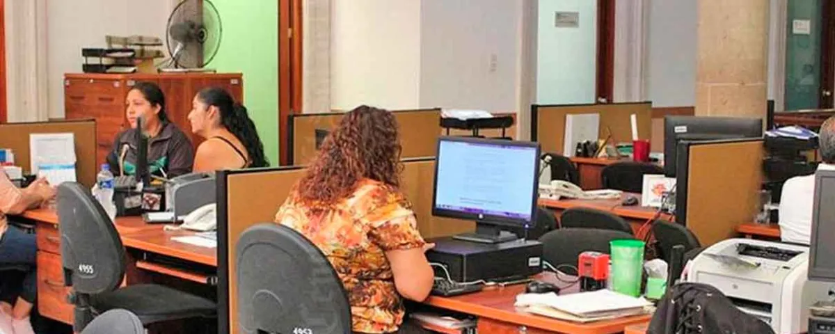 Reforma laboral redefine la jornada de trabajo: solo se pagará el tiempo efectivo