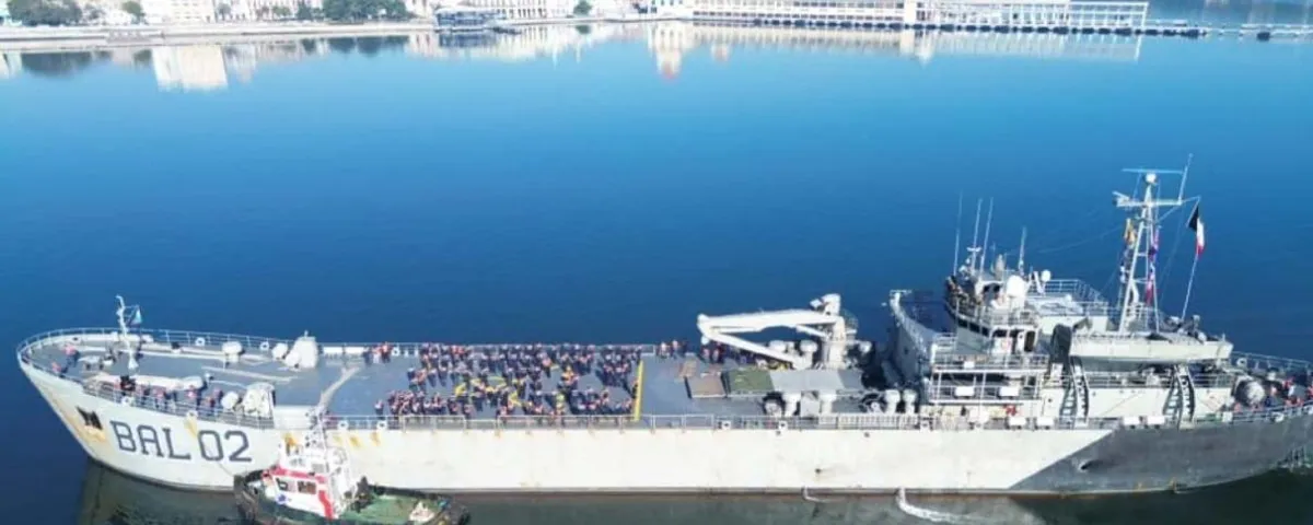 Dos buques de México arriban a La Habana con ayuda humanitaria para Cuba