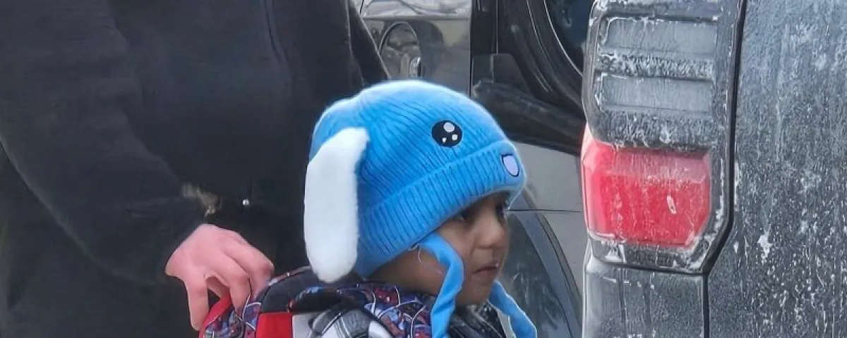 Fin del cautiverio para Liam y su padre tras polémica detención del ICE