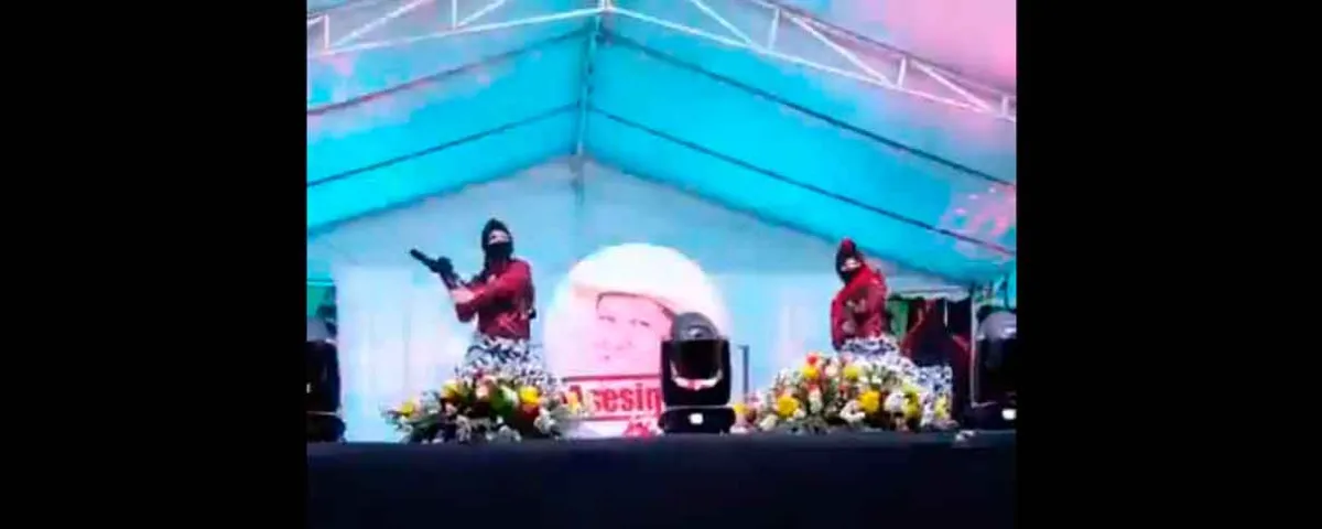 Polémica en Cobaem Michoacán: alumnos bailan con armas falsas y desatan debate por apología del delito