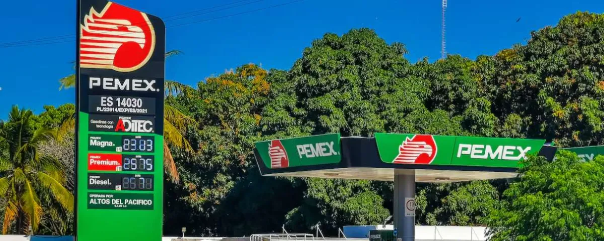 Precio de la gasolina en México alcanza hasta 30 pesos por litro en 2026