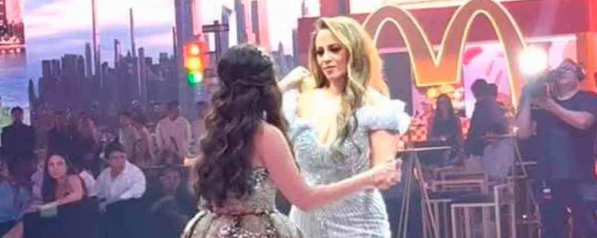 Pemex denuncia a empleada por posible corrupción tras los XV años millonarios en Tabasco.