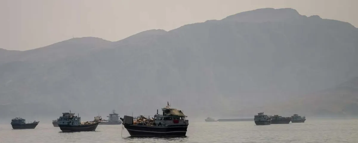 Irán cierra el Estrecho de Ormuz tras nuevos ataques de Israel en Líbano y acusa a Estados Unidos de incumplir el acuerdo de paz